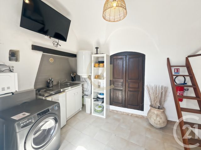 Appartement Studio &agrave; louer - 1 pi&egrave;ce - 17 m2 - Belgodere - 202 - CORSE