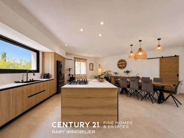 Maison &agrave; vendre - 6 pi&egrave;ces - 183,08 m2 - Calvi - 202 - CORSE