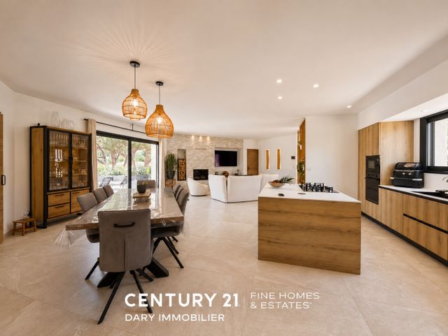 Maison &agrave; vendre - 6 pi&egrave;ces - 183,08 m2 - Calvi - 202 - CORSE