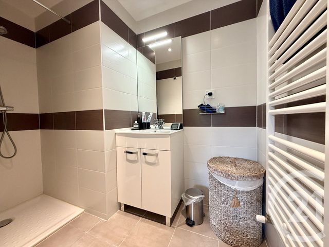 Appartement T4 à vendre - 4 pièces - 92,72 m2 - Genas - 69 - RHONE-ALPES