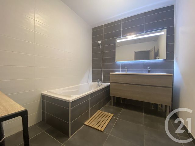 Maison &agrave; vendre - 4 pi&egrave;ces - 97 m2 - Genas - 69 - RHONE-ALPES