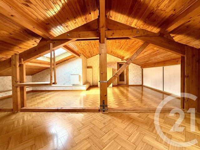 Maison &agrave; vendre - 7 pi&egrave;ces - 188 m2 - Pusignan - 69 - RHONE-ALPES