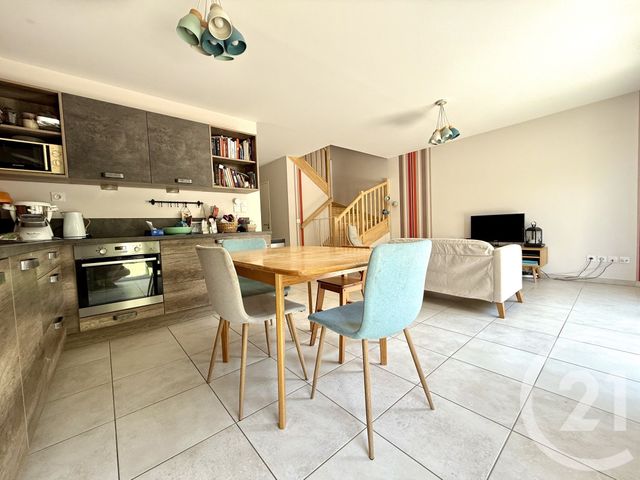 Maison à vendre - 4 pièces - 81,11 m2 - Genas - 69 - RHONE-ALPES