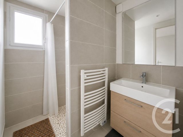 Maison &agrave; vendre - 7 pi&egrave;ces - 186 m2 - Genas - 69 - RHONE-ALPES