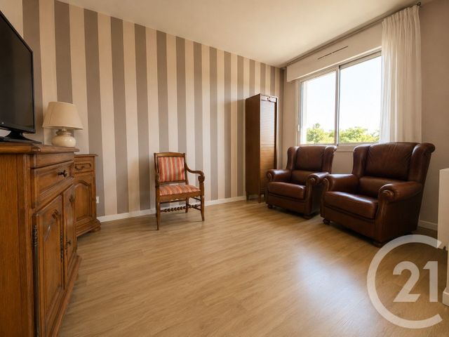 Appartement T3 &agrave; vendre - 3 pi&egrave;ces - 63,80 m2 - Genas - 69 - RHONE-ALPES