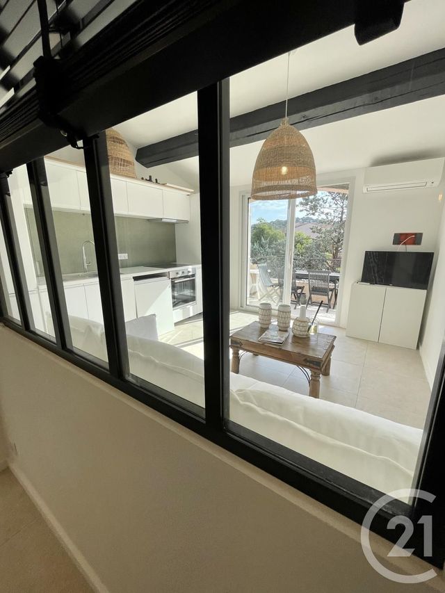 Appartement F2 à vendre - 2 pièces - 30,45 m2 - Ste Maxime - 83 - PROVENCE-ALPES-COTE-D-AZUR