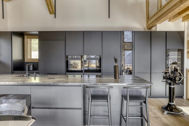 Maison à vendre - 7 pièces - 228,31 m2 - St Gervais Les Bains - 74 - RHONE-ALPES