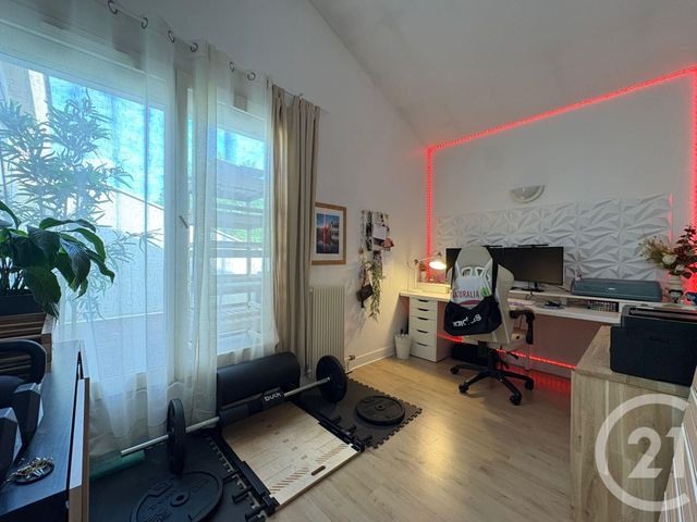 Appartement Duplex &agrave; vendre - 5 pi&egrave;ces - 90,95 m2 - Eragny Sur Oise - 95 - ILE-DE-FRANCE