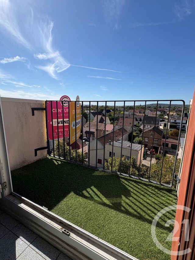 Appartement 4 pièces 66 m² · à Conflans-Sainte-Honorine · 66,2 m² · 176 000 €