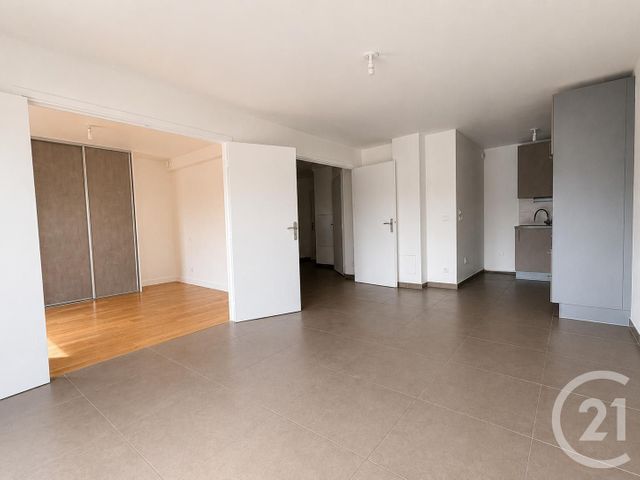 Appartement F4 &agrave; vendre - 4 pi&egrave;ces - 75,84 m2 - Conflans Ste Honorine - 78 - ILE-DE-FRANCE