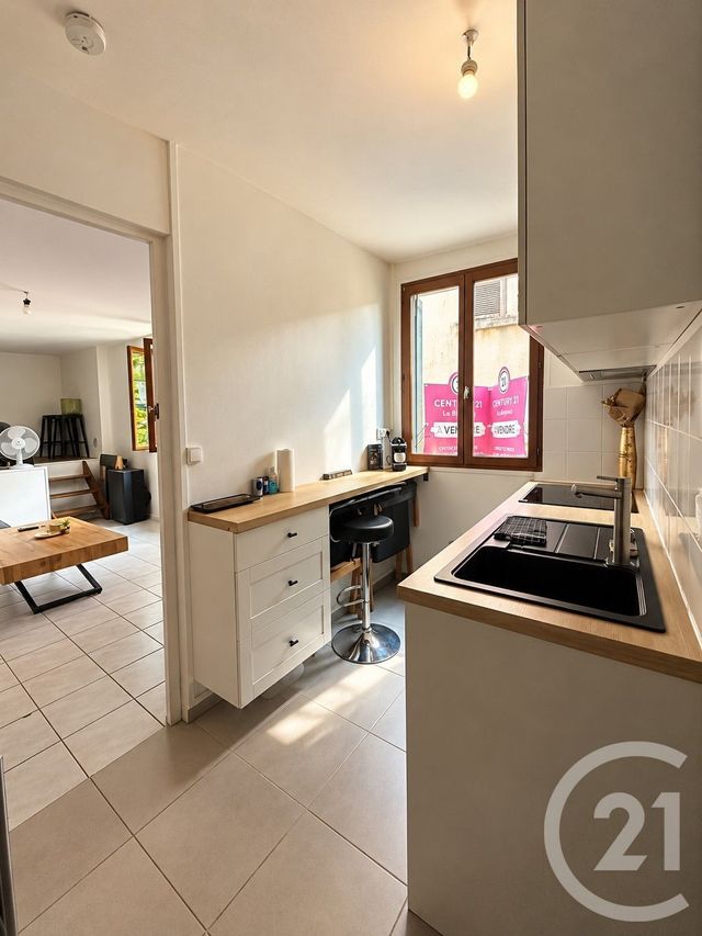 Appartement Studio &agrave; vendre - 1 pi&egrave;ce - 24,47 m2 - Conflans Ste Honorine - 78 - ILE-DE-FRANCE