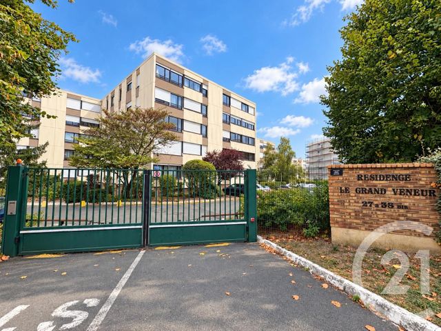 parking - CONFLANS STE HONORINE - 78