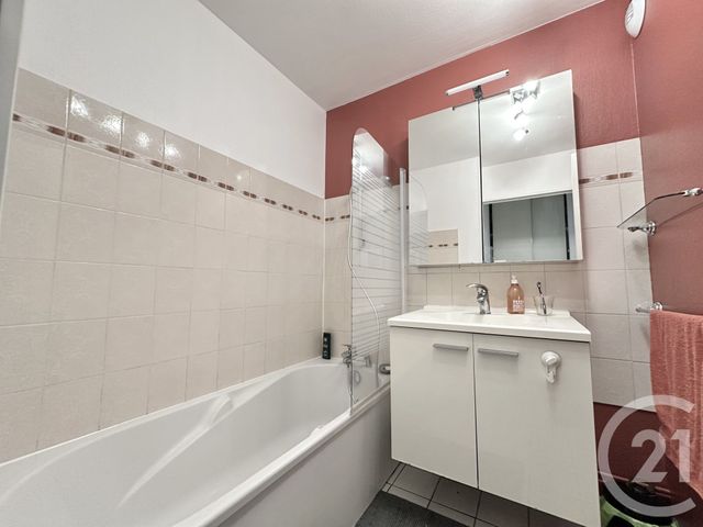 Appartement F4 à vendre - 4 pièces - 79,83 m2 - Nantes - 44 - PAYS-DE-LOIRE