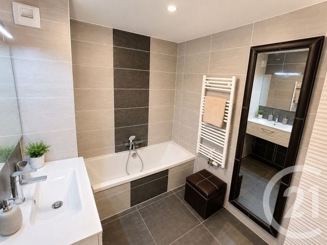 Appartement T4 &agrave; vendre - 4 pi&egrave;ces - 97,62 m2 - Nantes - 44 - PAYS-DE-LOIRE