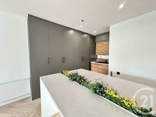 Appartement F4 &agrave; vendre - 5 pi&egrave;ces - 79,75 m2 - Nantes - 44 - PAYS-DE-LOIRE
