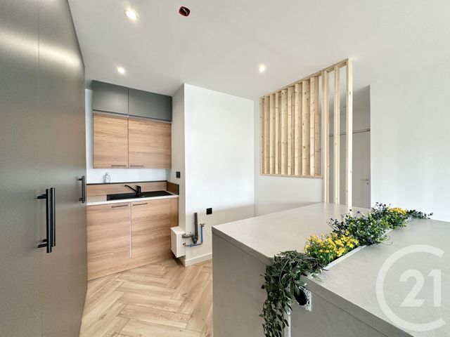Appartement F4 &agrave; vendre - 5 pi&egrave;ces - 79,75 m2 - Nantes - 44 - PAYS-DE-LOIRE