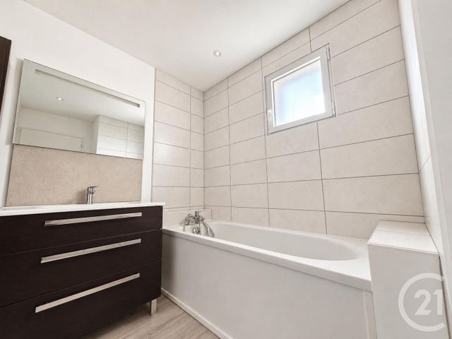 Appartement &agrave; vendre - 4 pi&egrave;ces - 90 m2 - Les Sorinieres - 44 - PAYS-DE-LOIRE