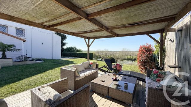 Maison &agrave; vendre - 7 pi&egrave;ces - 134 m2 - St Michel En L Herm - 85 - PAYS-DE-LOIRE