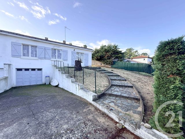 Maison à vendre - 5 pièces - 80 m2 - La Tranche Sur Mer - 85 - PAYS-DE-LOIRE