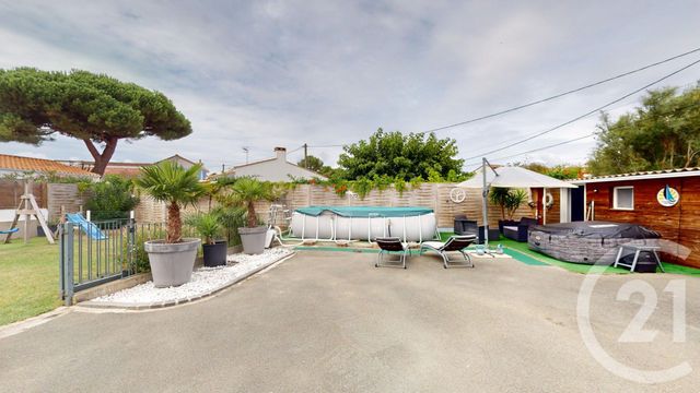 Maison à vendre - 8 pièces - 143,33 m2 - La Tranche Sur Mer - 85 - PAYS-DE-LOIRE