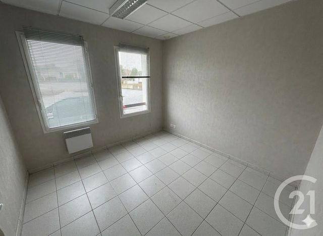 Local commercial à louer - 123.51 m2 - 85 - Vendee