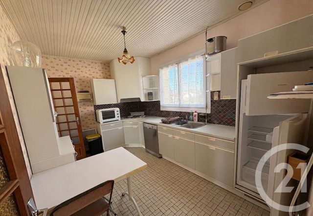 Maison &agrave; louer - 6 pi&egrave;ces - 135,74 m2 - La Tranche Sur Mer - 85 - PAYS-DE-LOIRE