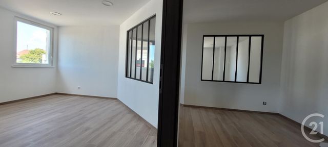 Bureaux à louer - 115.0 m2 - 68 - Haut-Rhin