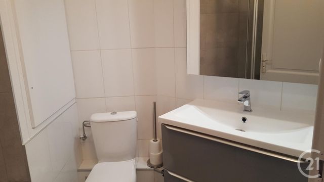 Appartement F2 &agrave; louer - 2 pi&egrave;ces - 46 m2 - Mulhouse - 68 - ALSACE