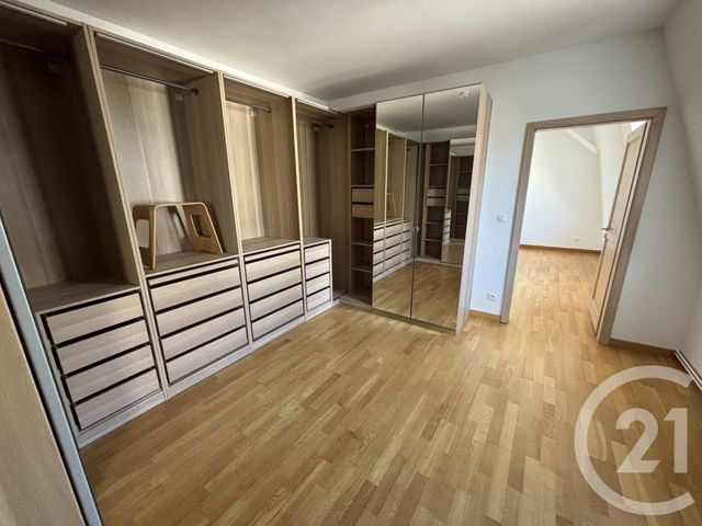 Appartement F4 &agrave; louer - 4 pi&egrave;ces - 123 m2 - Mulhouse - 68 - ALSACE