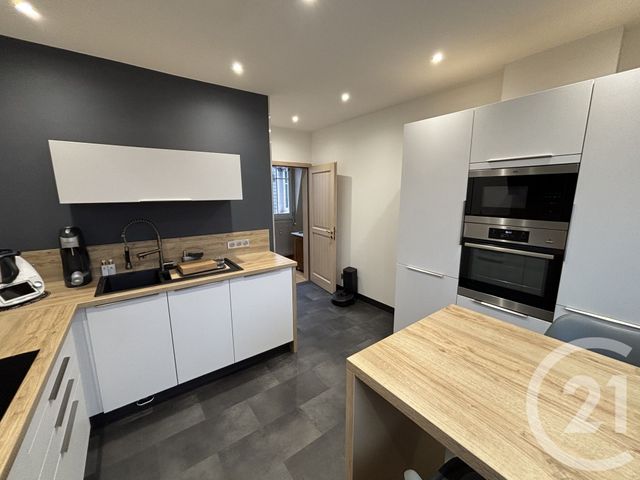 Appartement F4 &agrave; louer - 4 pi&egrave;ces - 123 m2 - Mulhouse - 68 - ALSACE