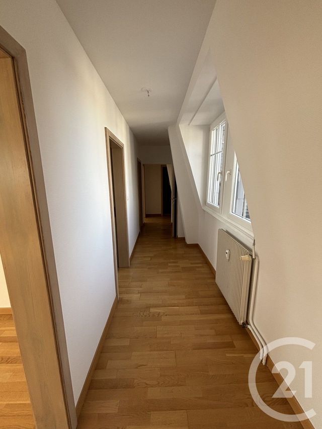 Appartement F4 &agrave; louer - 4 pi&egrave;ces - 123 m2 - Mulhouse - 68 - ALSACE