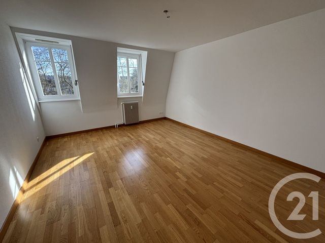 Appartement F4 &agrave; louer - 4 pi&egrave;ces - 123 m2 - Mulhouse - 68 - ALSACE