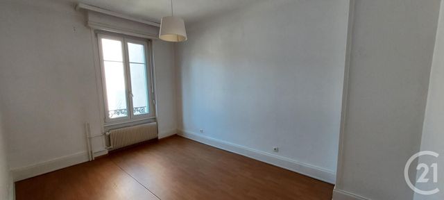 Appartement F4 &agrave; louer - 3 pi&egrave;ces - 88 m2 - Mulhouse - 68 - ALSACE