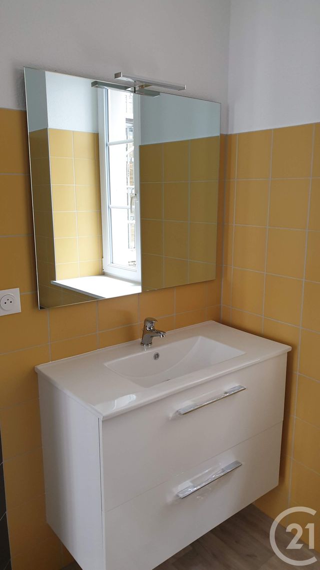 Appartement F4 &agrave; louer - 4 pi&egrave;ces - 130,89 m2 - Mulhouse - 68 - ALSACE