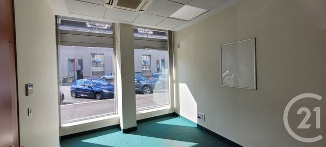 Local commercial à louer - 135.26 m2 - 68 - Haut-Rhin