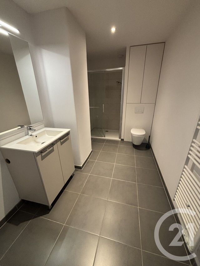 Appartement Duplex &agrave; louer - 3 pi&egrave;ces - 67,73 m2 - Mulhouse - 68 - ALSACE