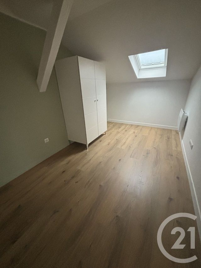 Appartement Duplex &agrave; louer - 3 pi&egrave;ces - 67,73 m2 - Mulhouse - 68 - ALSACE