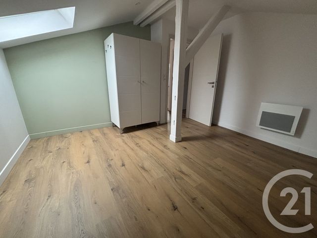 Appartement Duplex &agrave; louer - 3 pi&egrave;ces - 67,73 m2 - Mulhouse - 68 - ALSACE