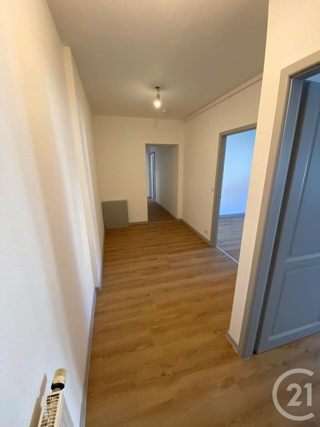 Appartement F4 &agrave; louer - 4 pi&egrave;ces - 109 m2 - Mulhouse - 68 - ALSACE