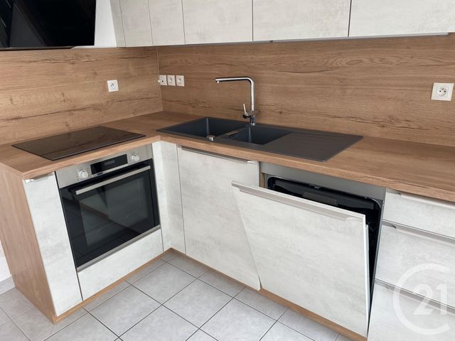 Appartement T3 à louer - 4 pièces - 63,91 m2 - Rixheim - 68 - ALSACE