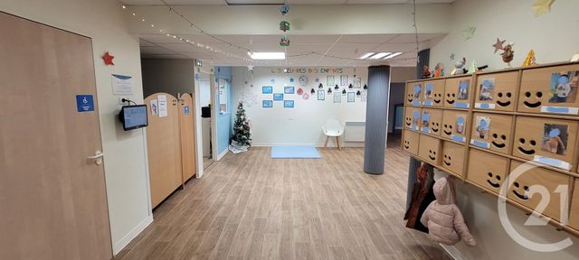 Appartement Local &agrave; vendre - 15 pi&egrave;ces - 299 m2 - Mulhouse - 68 - ALSACE