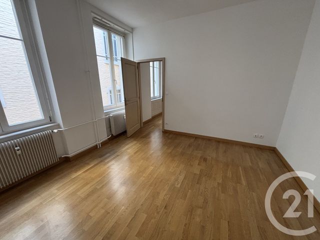 Appartement F5 &agrave; louer - 5 pi&egrave;ces - 133 m2 - Mulhouse - 68 - ALSACE