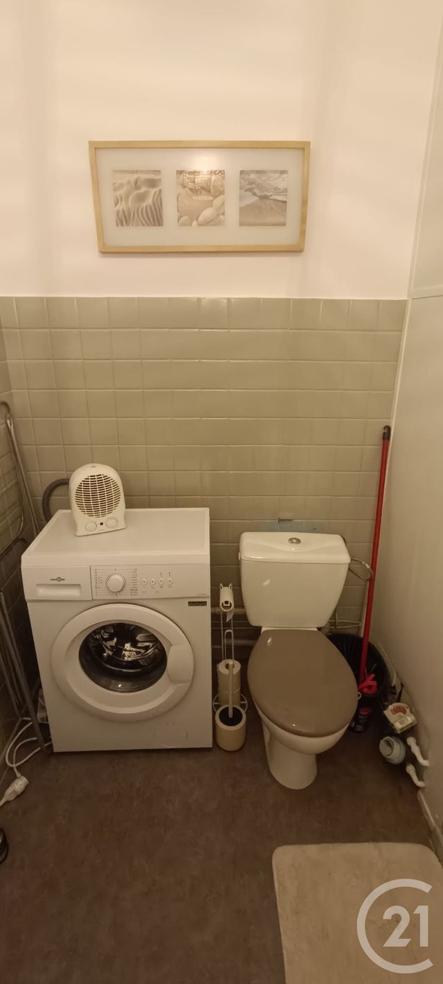 Appartement Studio &agrave; louer - 1 pi&egrave;ce - 33 m2 - Mulhouse - 68 - ALSACE