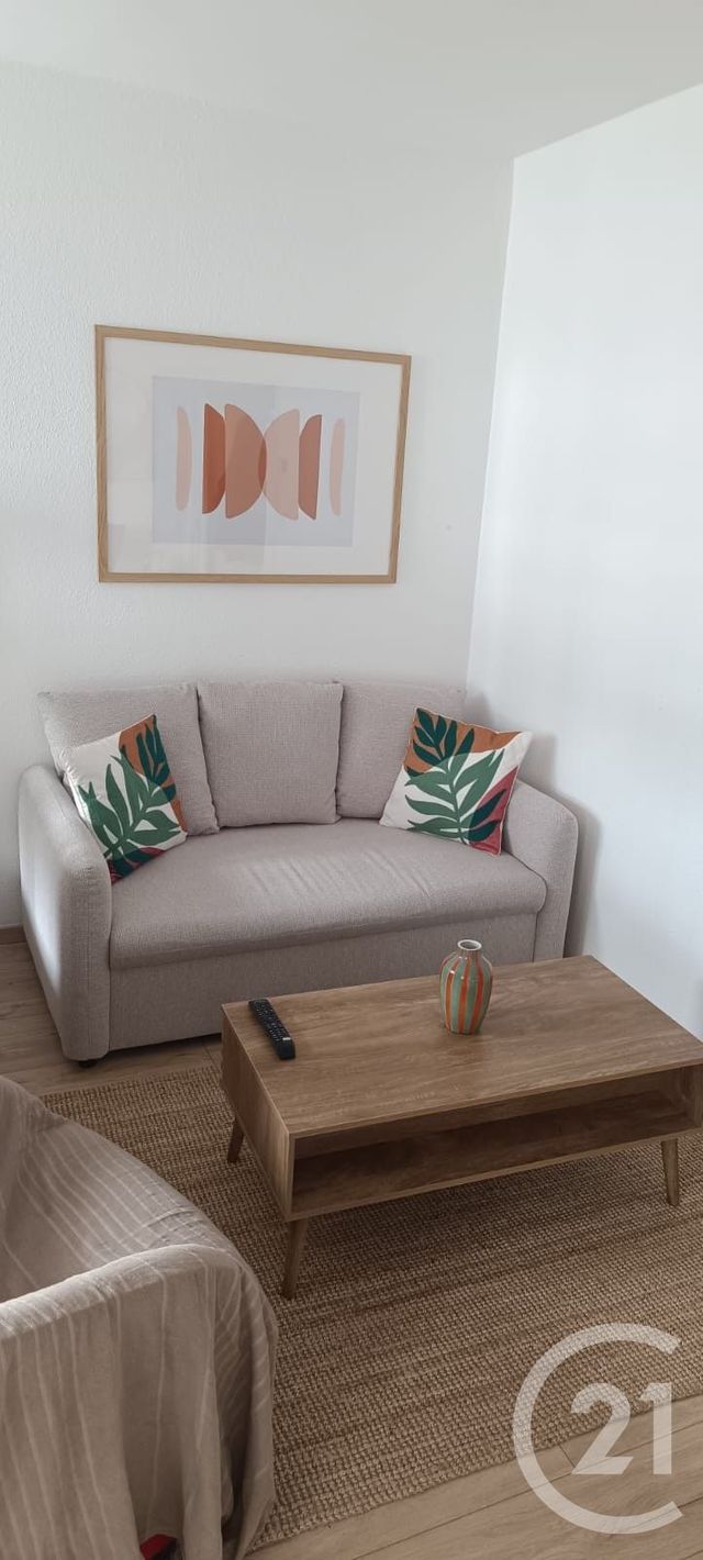 Appartement Studio &agrave; louer - 1 pi&egrave;ce - 33 m2 - Mulhouse - 68 - ALSACE