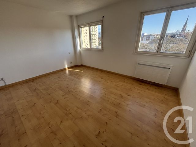 Appartement F4 &agrave; louer - 4 pi&egrave;ces - 105,95 m2 - Mulhouse - 68 - ALSACE