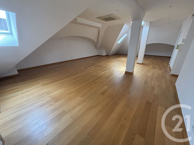 Appartement F3 &agrave; louer - 3 pi&egrave;ces - 80 m2 - Mulhouse - 68 - ALSACE