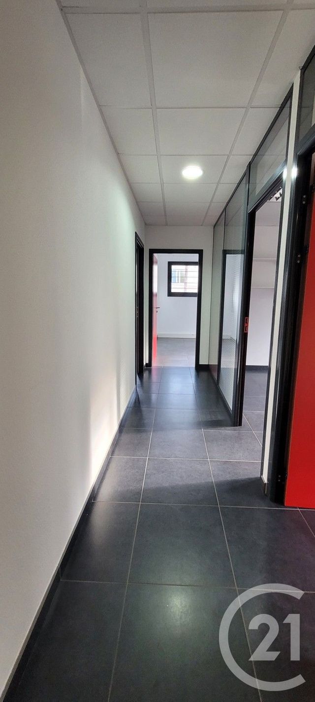 Bureaux à louer - 134.0 m2 - 68 - Haut-Rhin