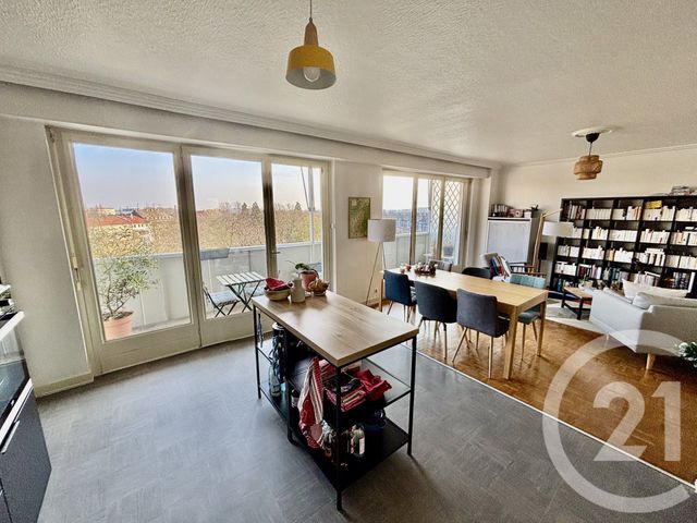 Appartement F5 &agrave; louer - 5 pi&egrave;ces - 97,47 m2 - Mulhouse - 68 - ALSACE