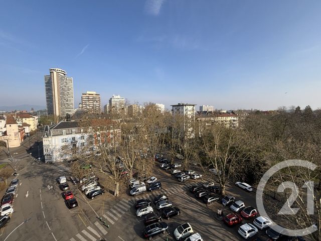 Appartement F5 &agrave; louer - 5 pi&egrave;ces - 97,47 m2 - Mulhouse - 68 - ALSACE