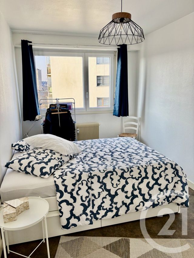 Appartement F5 &agrave; louer - 5 pi&egrave;ces - 97,47 m2 - Mulhouse - 68 - ALSACE